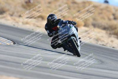 media/Jan-10-2025-CVMA Friday Practice (Fri) [[489e0da257]]/Group 4 and Trackday/Session 4 (Turn 16)/